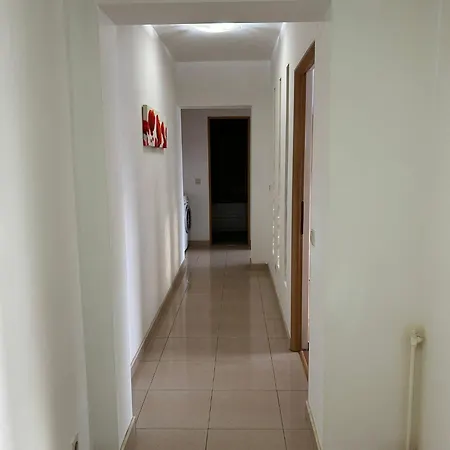 Downtown Apartment